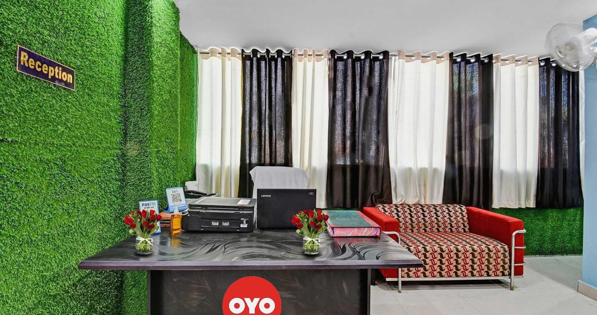 Hotel O Lotus Inn Danapur Exteriör bild