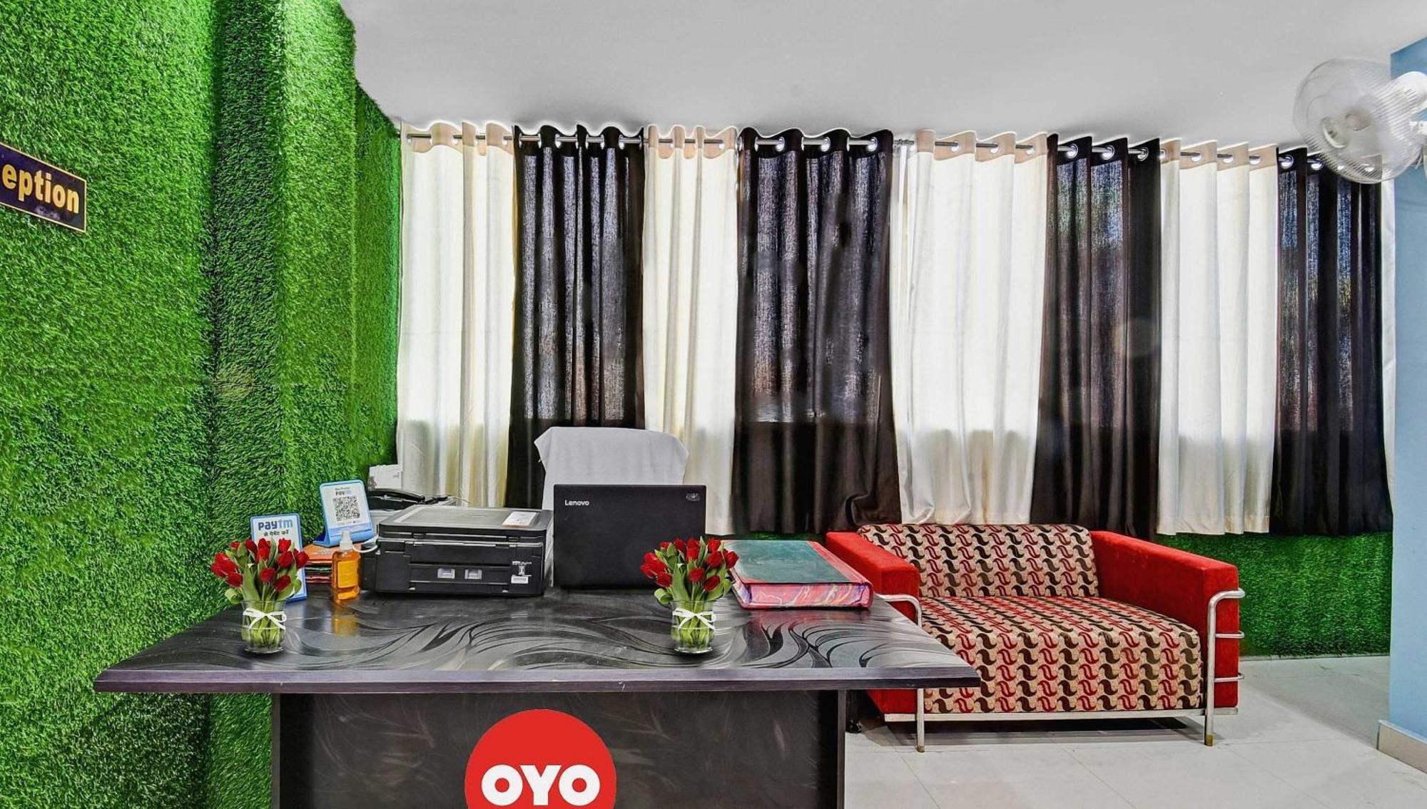 Hotel O Lotus Inn Danapur Exteriör bild